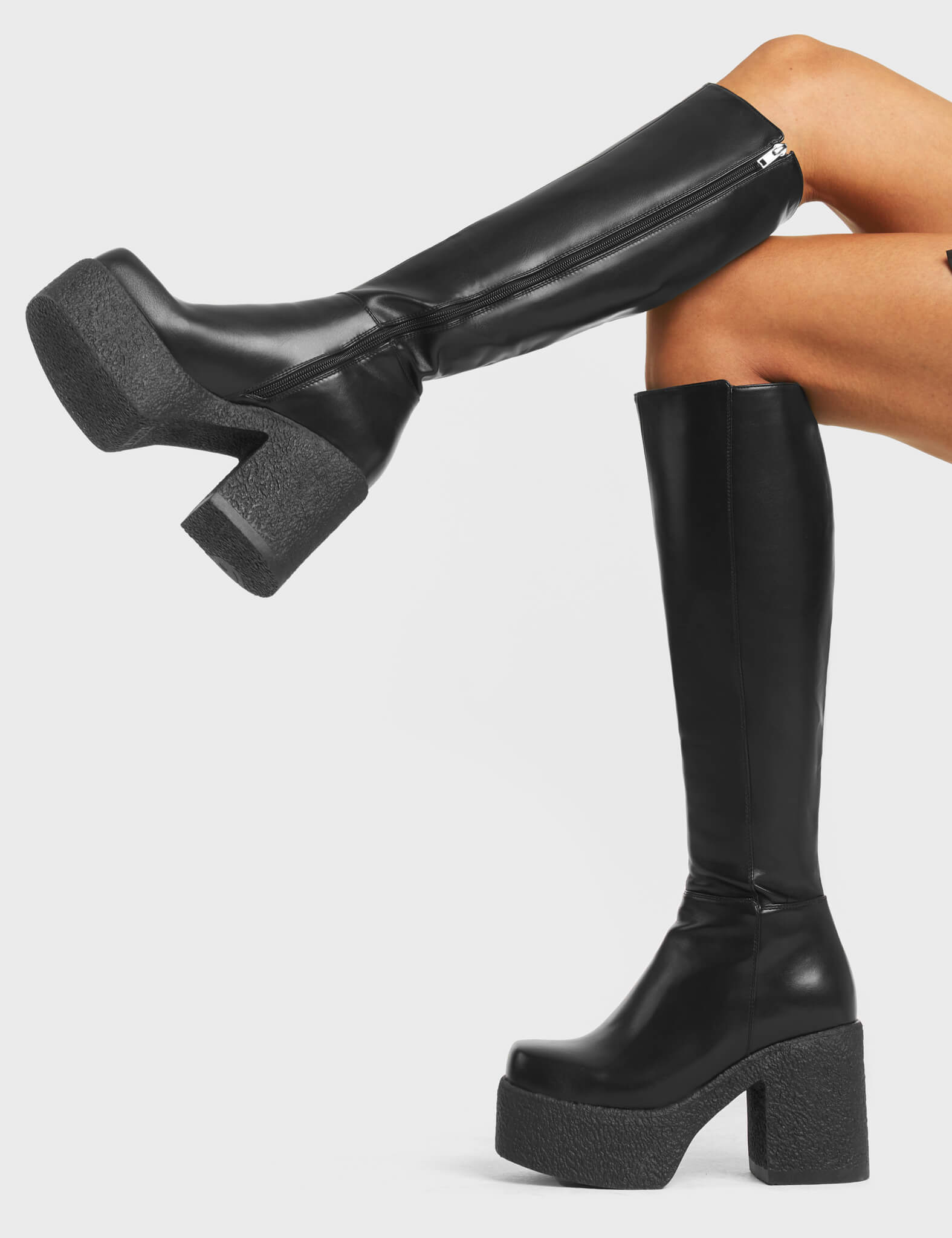 Chunky platform knee high boots 2025